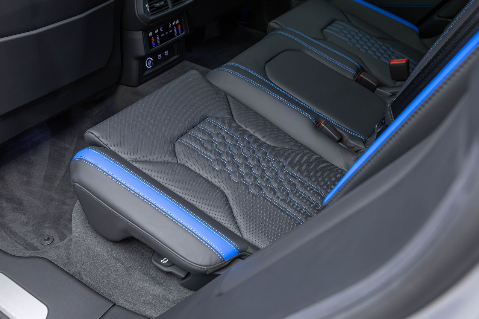 2024 Lamborghini Urus S