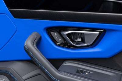 2024 Lamborghini Urus S