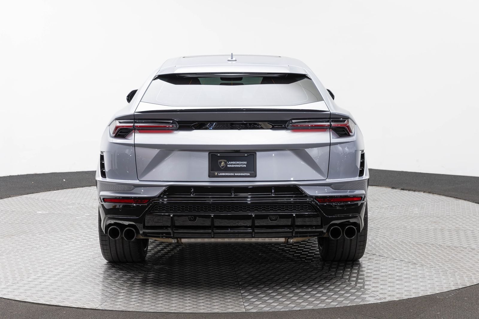 2024 Lamborghini Urus S