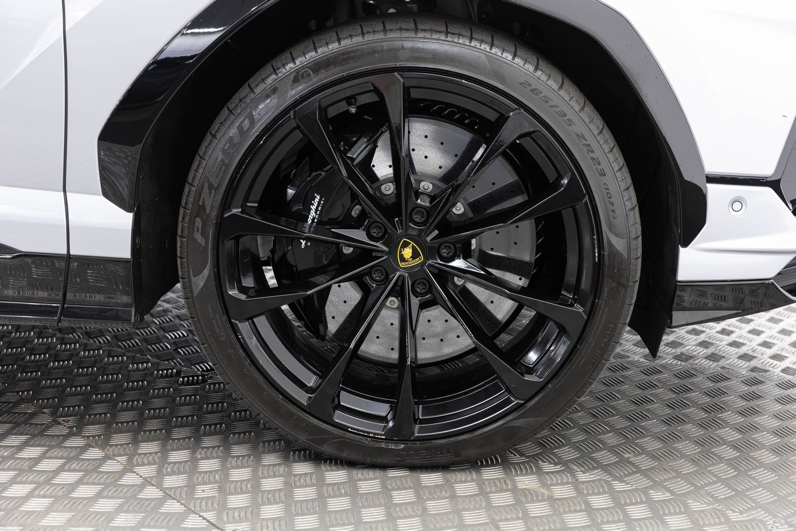 2024 Lamborghini Urus S