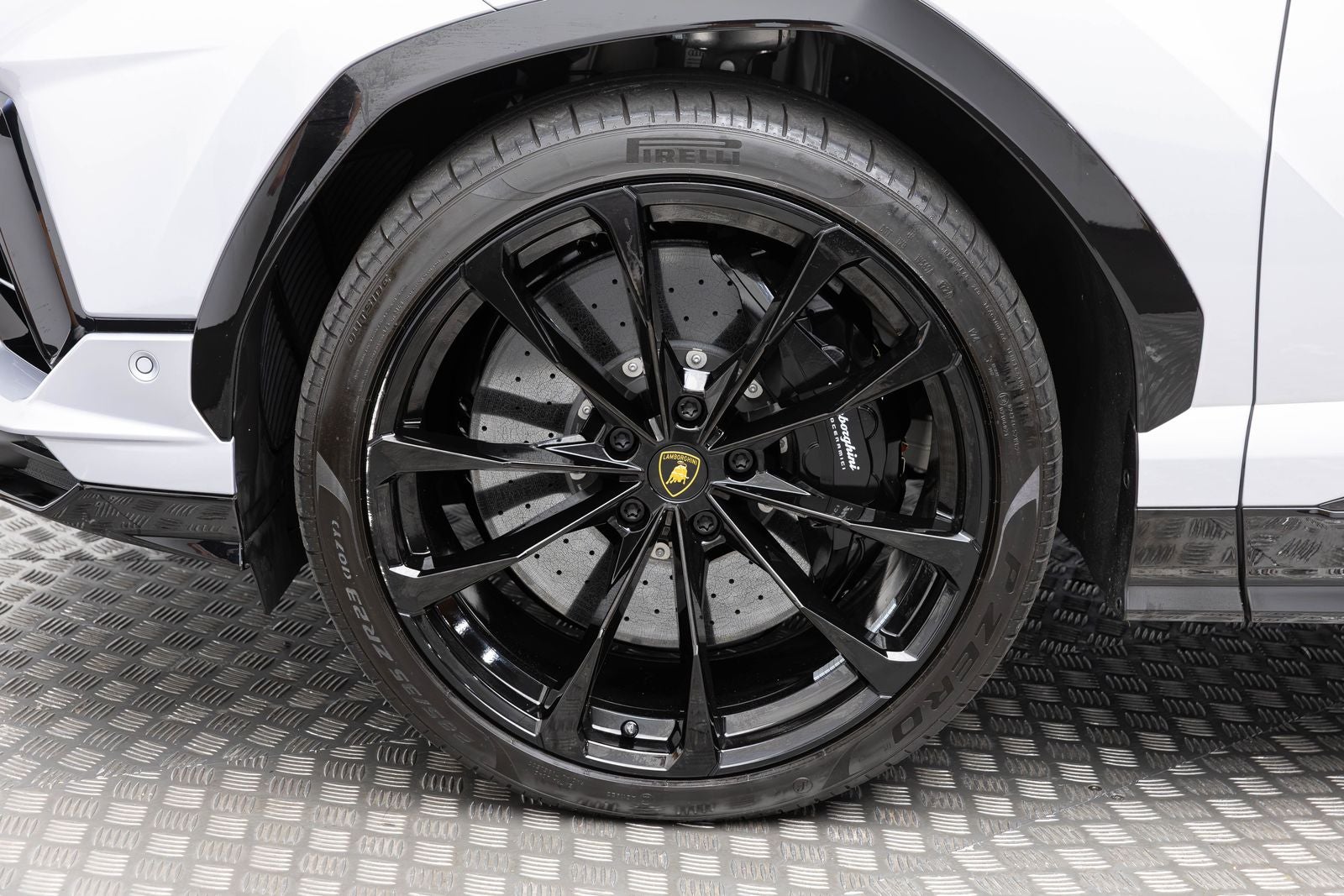 2024 Lamborghini Urus S