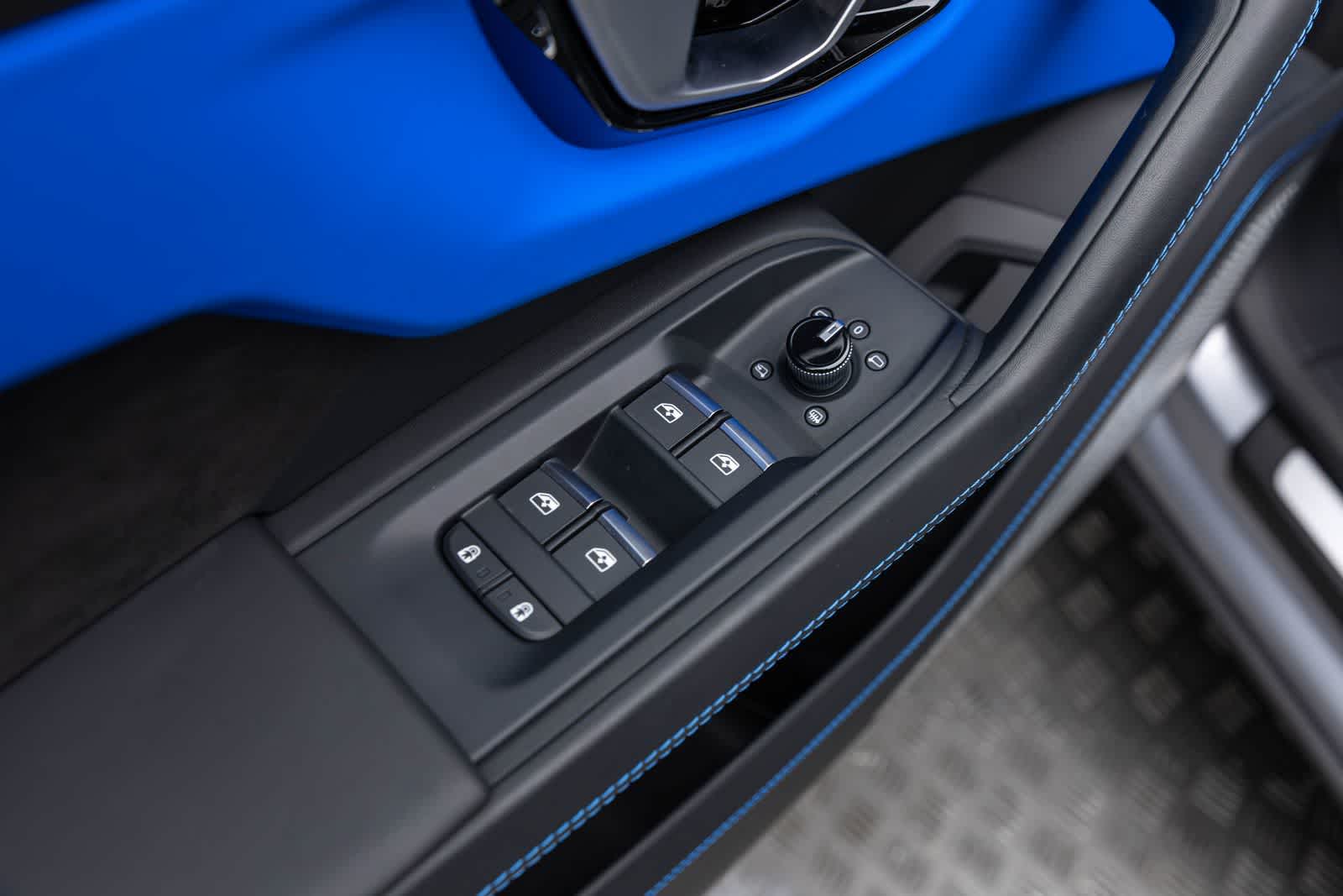 2024 Lamborghini Urus S