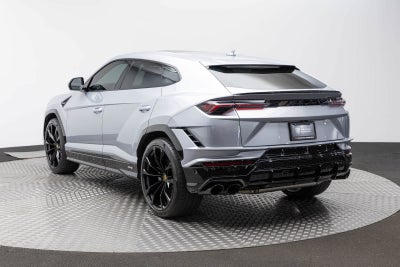 2024 Lamborghini Urus S