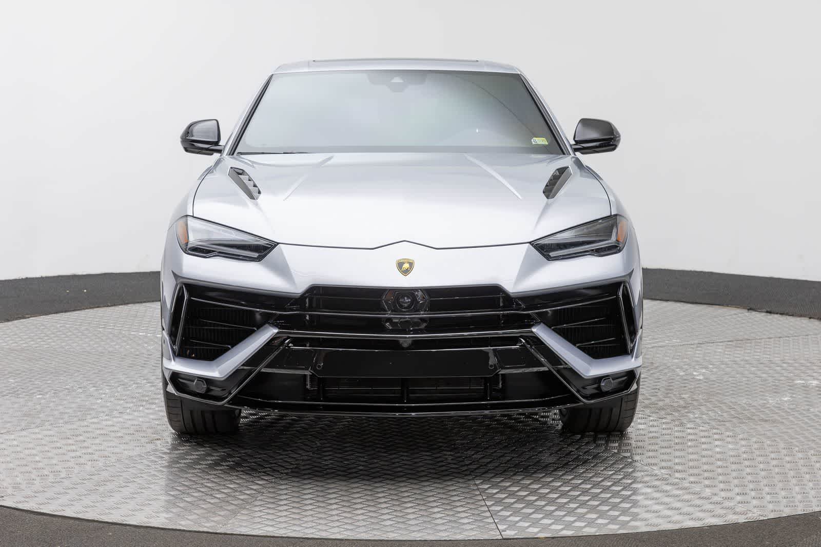 2024 Lamborghini Urus S