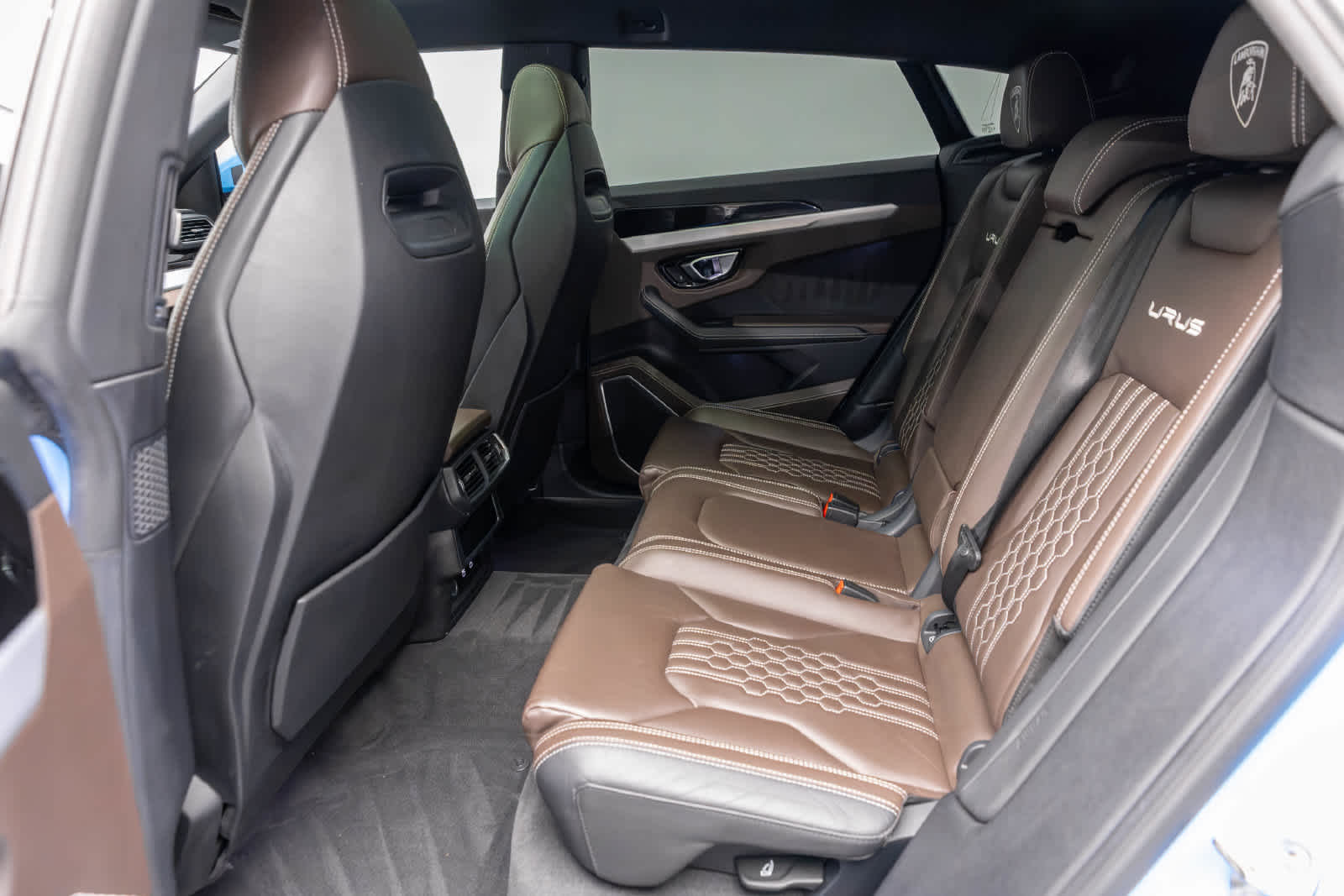 2023 Lamborghini Urus S
