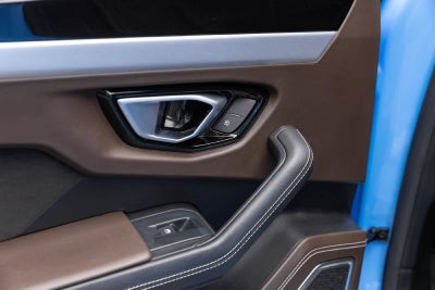 2023 Lamborghini Urus S
