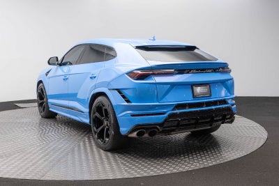 2023 Lamborghini Urus S