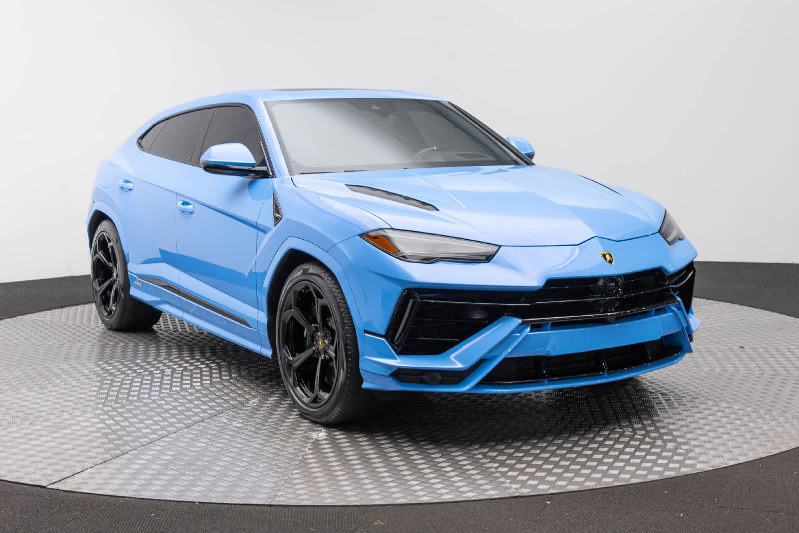 2023 Lamborghini Urus S