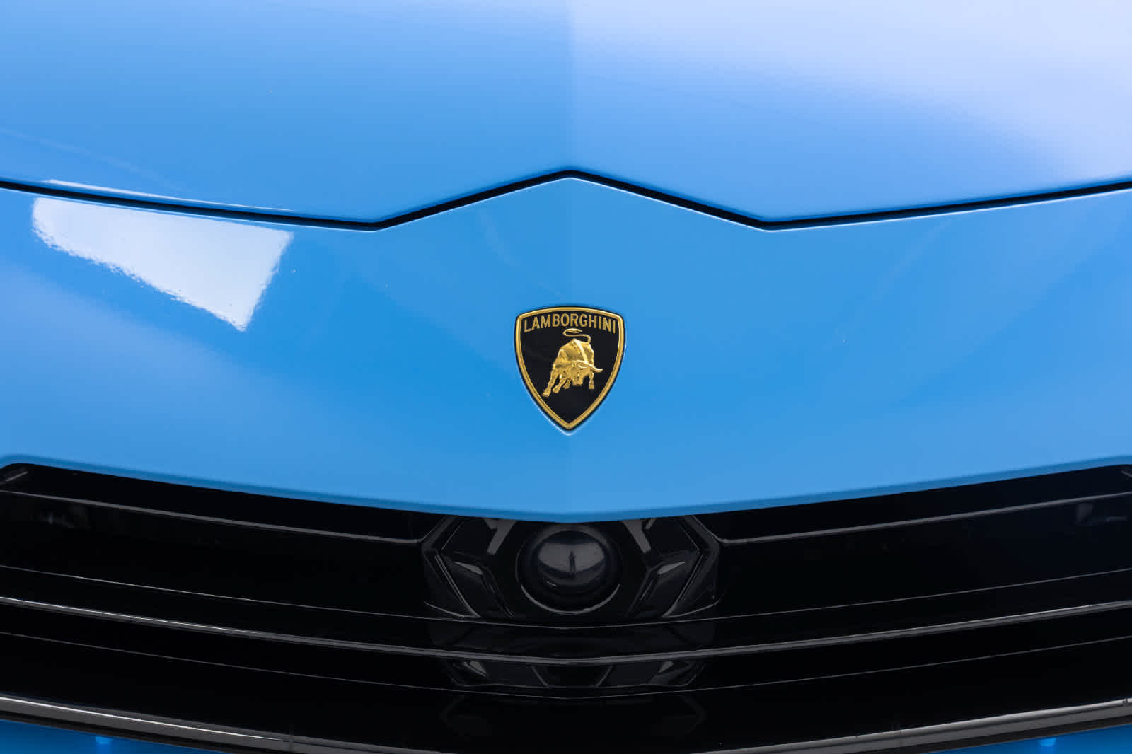2023 Lamborghini Urus S