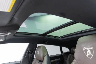 2023 Lamborghini Urus S