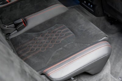 2023 Lamborghini Urus Performante