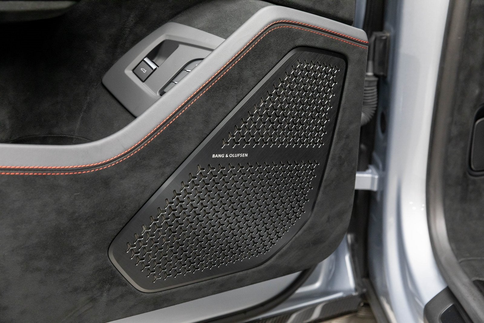 2024 Lamborghini Urus Performante