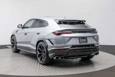 2024 Lamborghini Urus Performante
