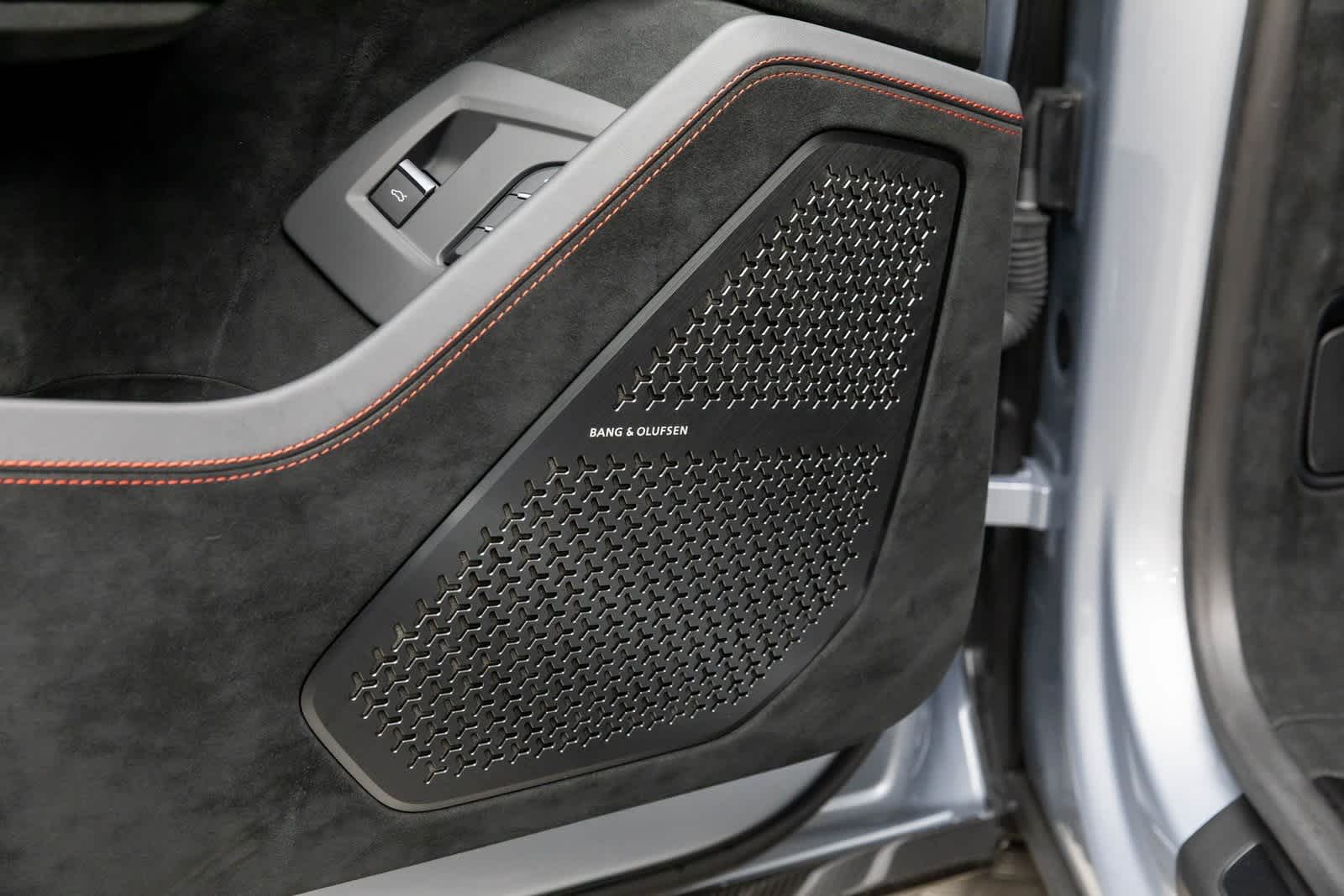 2024 Lamborghini Urus Performante