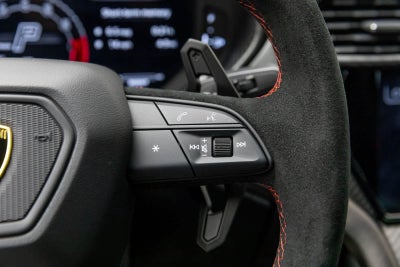 2024 Lamborghini Urus Performante