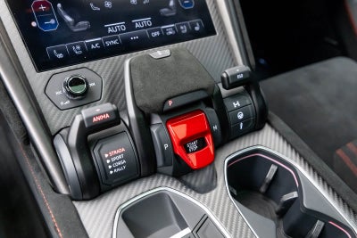 2024 Lamborghini Urus Performante