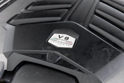 2024 Lamborghini Urus Performante